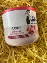 Dove Body Scrub (Gommage Corps) Pomegranate Seeds & Shea Butter - Image 2