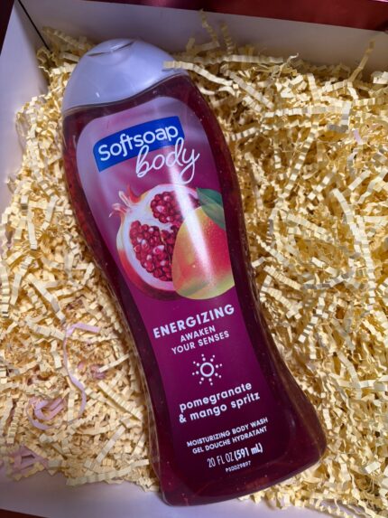 Softsoap Bodywash Energizing Pomegranate Mango Spritz 20oz