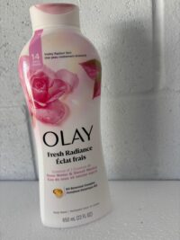 Olay Fresh Radiance Rose Water & Peach Nectar Bodywash - 22oz