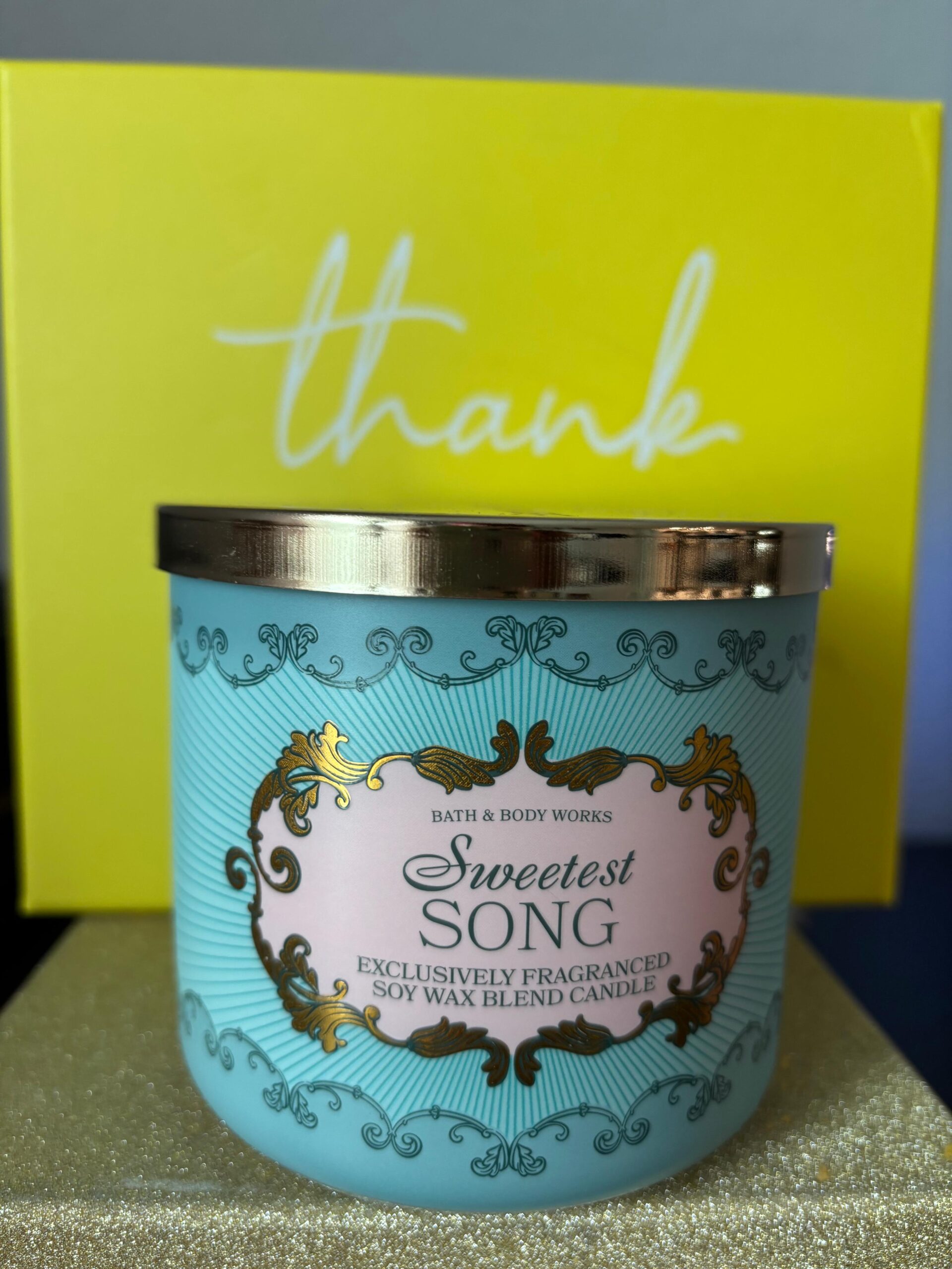h45 B&B 3-Wick Candle Collection: Sweetest Song - Image 1