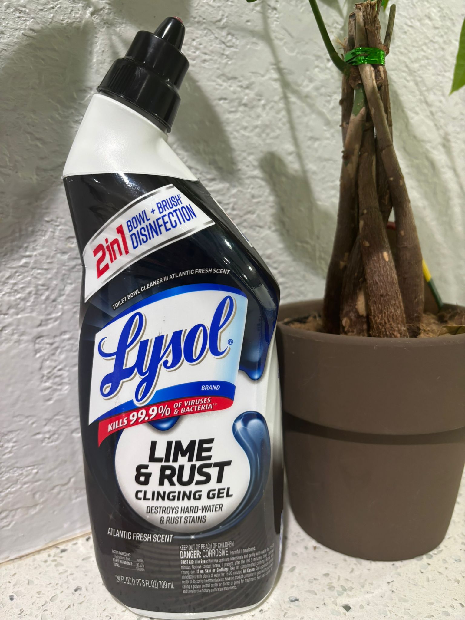 ee6 Lysol Power Cling Gel Toilet Bowl Cleaner "Lime & Rust" 24oz - Image 1