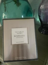 Victoria's Secret Bombshell Seduction Perfume - Image 2