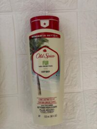 Old Spice Fiji with Palm Tree Bodywash Lasting Scent+ Plant Base Hydration-18floz