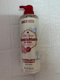 Old Spice Gentlemen's Exfoliate+Moisture Bodywash Himalayan Sea Salt, Glacier Water 18oz