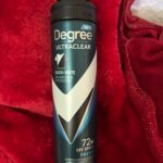 Degree Men Ultra-clear Black+White 72HR Dry Spray "Fresh" 3.8oz