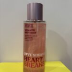 VS: Love Shimmer - Heart Breaker : Strawberry Spritz, Wild Jasmine, Vanilla Tease + Essential Oils  8.4floz (Mist)