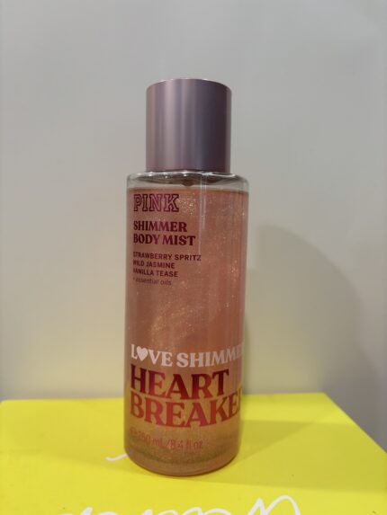 VS: Love Shimmer - Heart Breaker : Strawberry Spritz, Wild Jasmine, Vanilla Tease + Essential Oils  8.4floz (Mist)