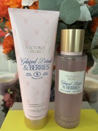 Victoria Secret: Glazed Petals & Berries [Mist+Lotion]