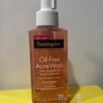 Neutrogena Oil-Free Acne Wash - Pink Grapefruit Facial Cleanser