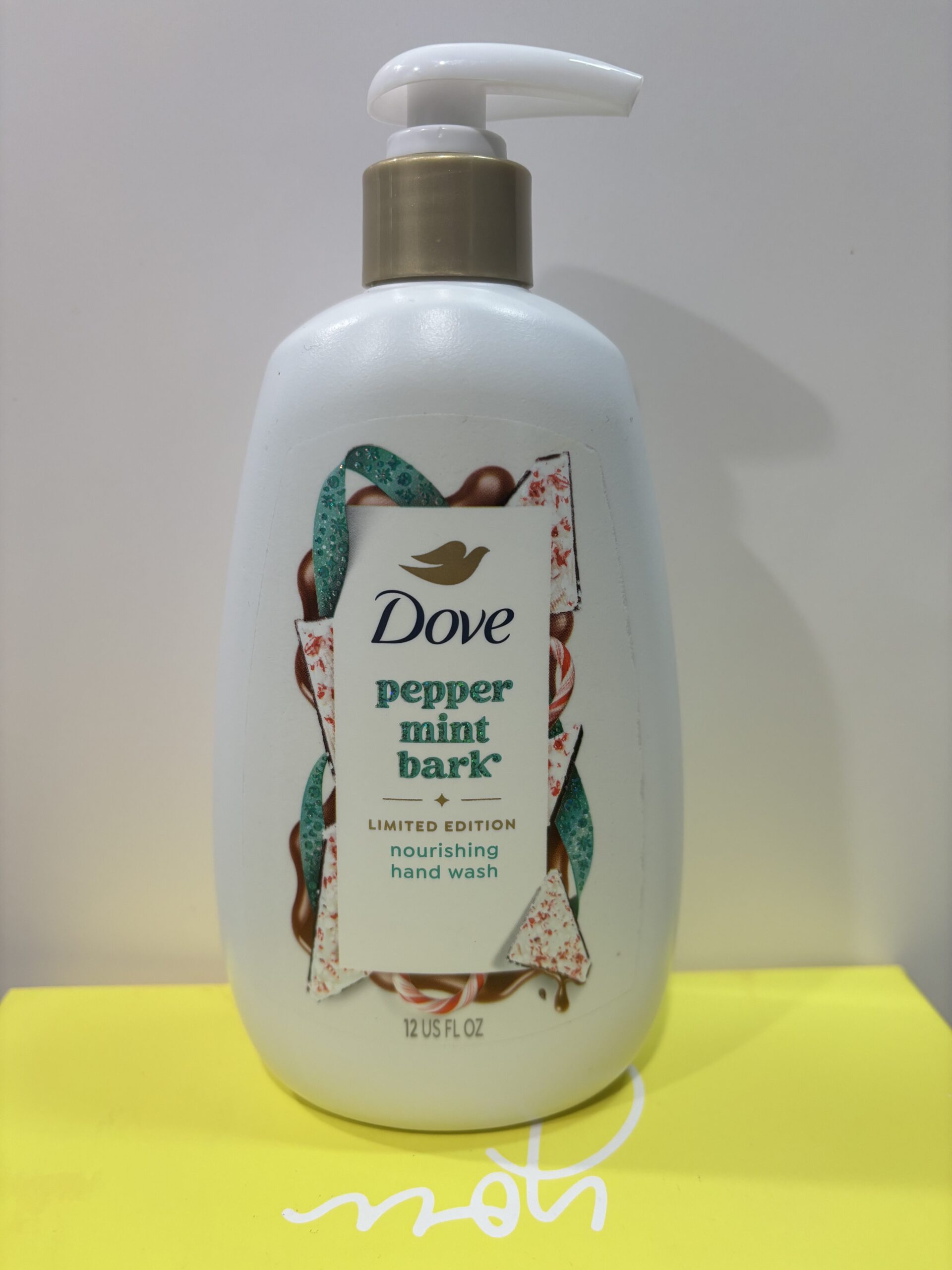 IMG_9522 Dove Handwash - Peppermint Bark "Limited Edition - 12floz - Image 1