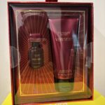 VS Very Sexy Gift Set with a scent of Pink Pepper, Mimosa Flower, Rich Orchid
