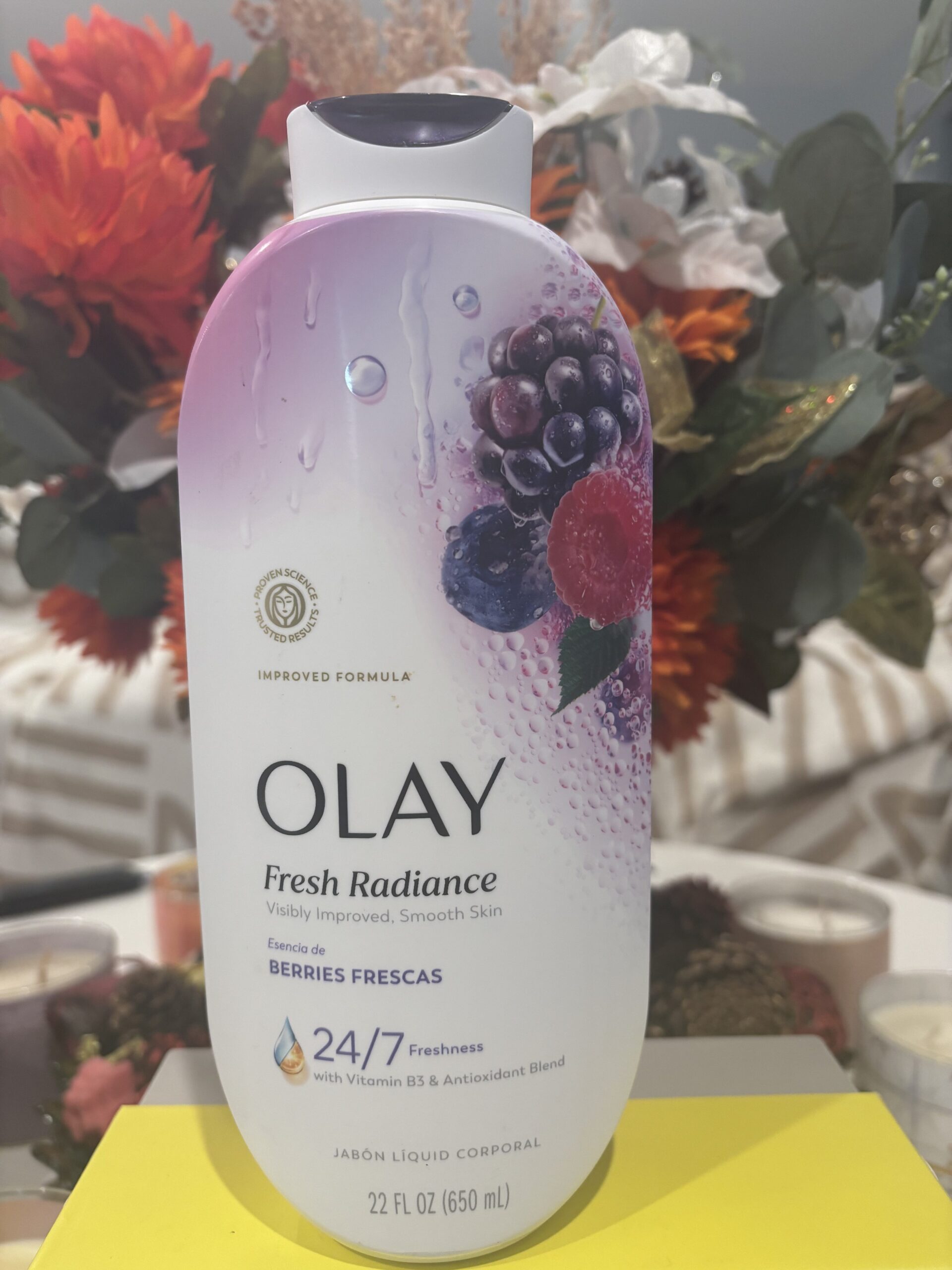 IMG_0953 Olay Fresh Radiance -Berries Frescas 22floz - Image 1